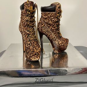 ZigiGirl Exclusive Booties